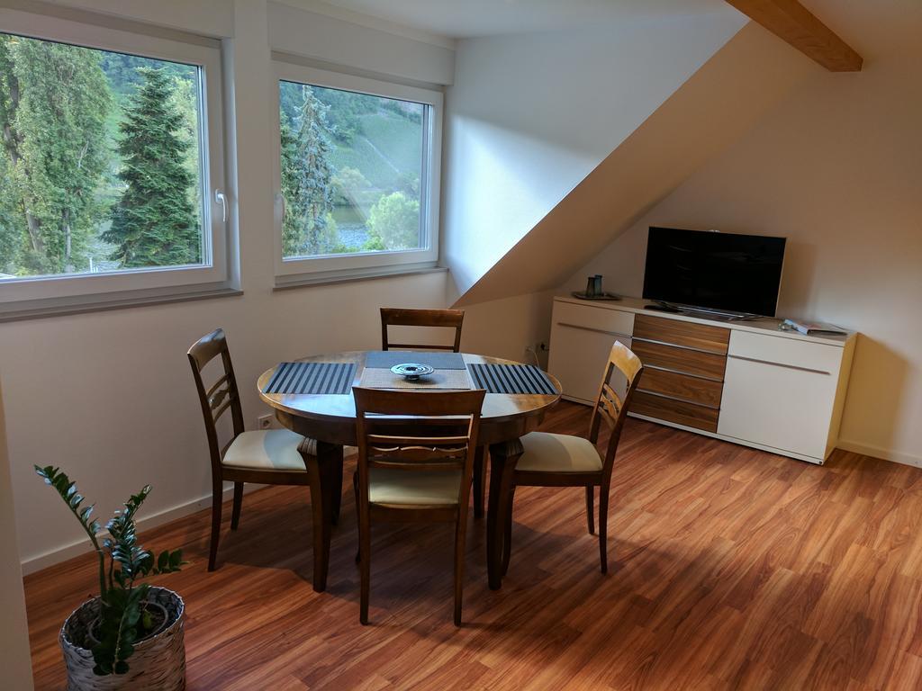 Ferienwohnung "Zum Klosterruinenblick" เคิร์ฟ ภายนอก รูปภาพ